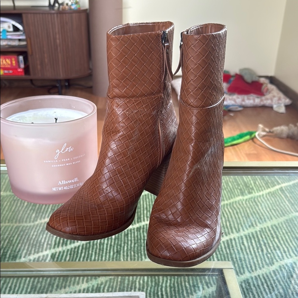 Brown Ankle Boots with Classic Design